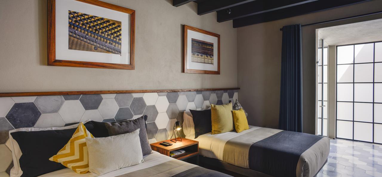 Hotel Criol Querétaro Esterno foto A room at the hotel